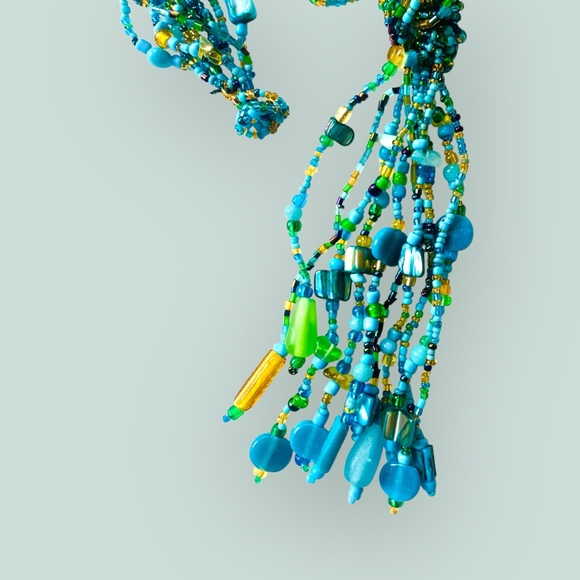 Handcrafted with Delicate Beads Necklace in Blue and Green - Picture 2 of 3